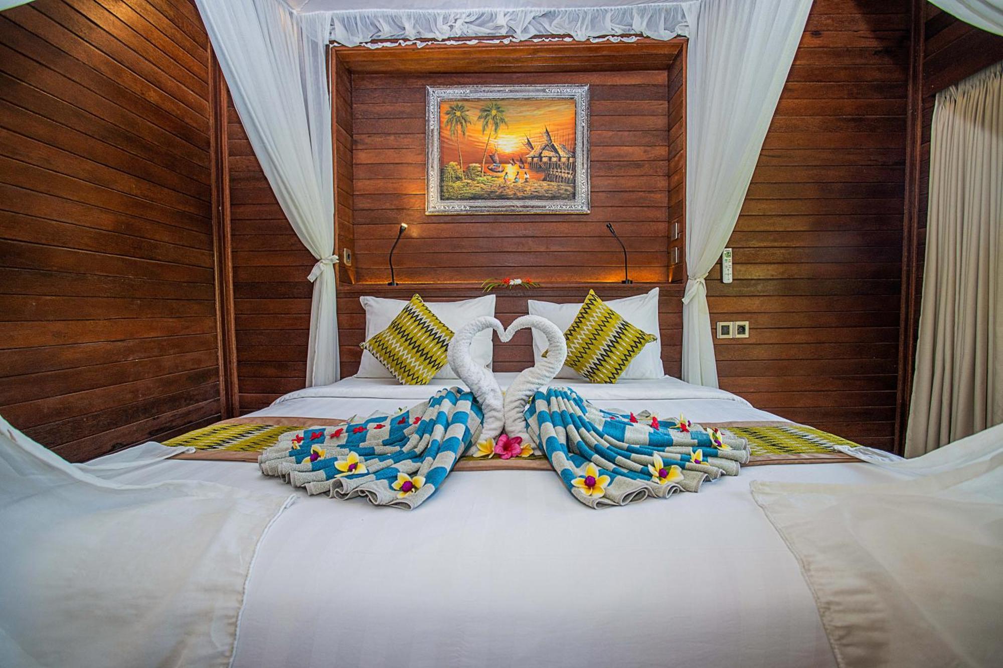 The Parnas Hotel Nusa Lembongan Exterior foto