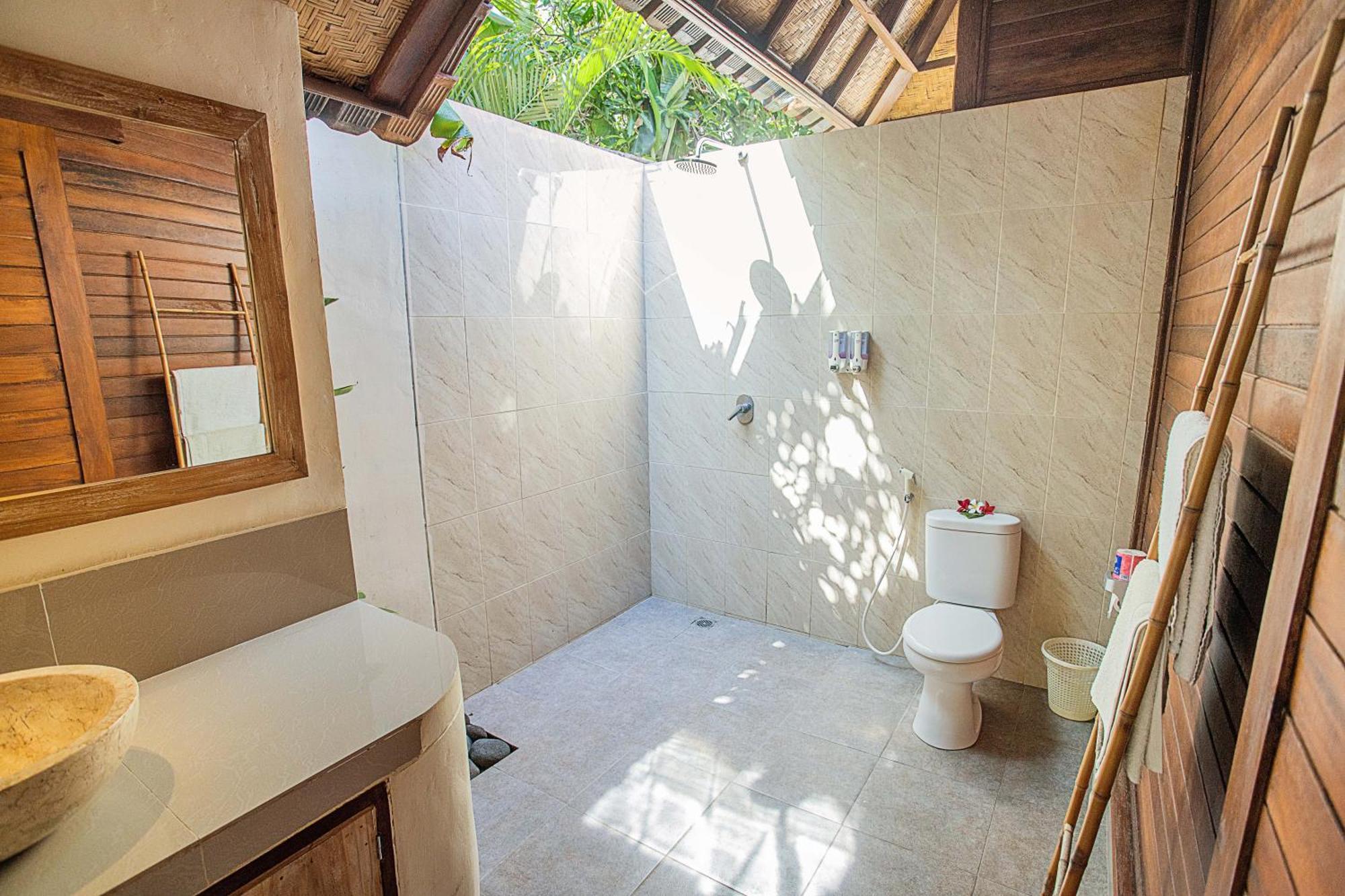 The Parnas Hotel Nusa Lembongan Exterior foto