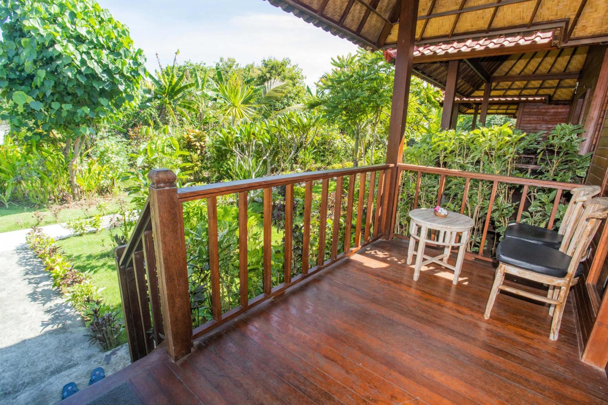 The Parnas Hotel Nusa Lembongan Exterior foto